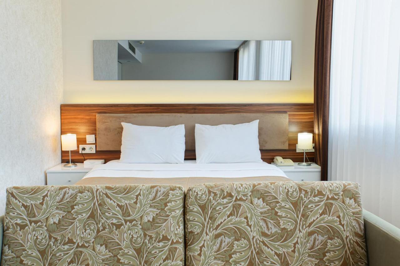 P Galata Hotel - Special Category Istanbul Eksteriør bilde