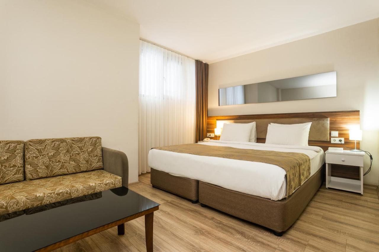 P Galata Hotel - Special Category Istanbul Eksteriør bilde
