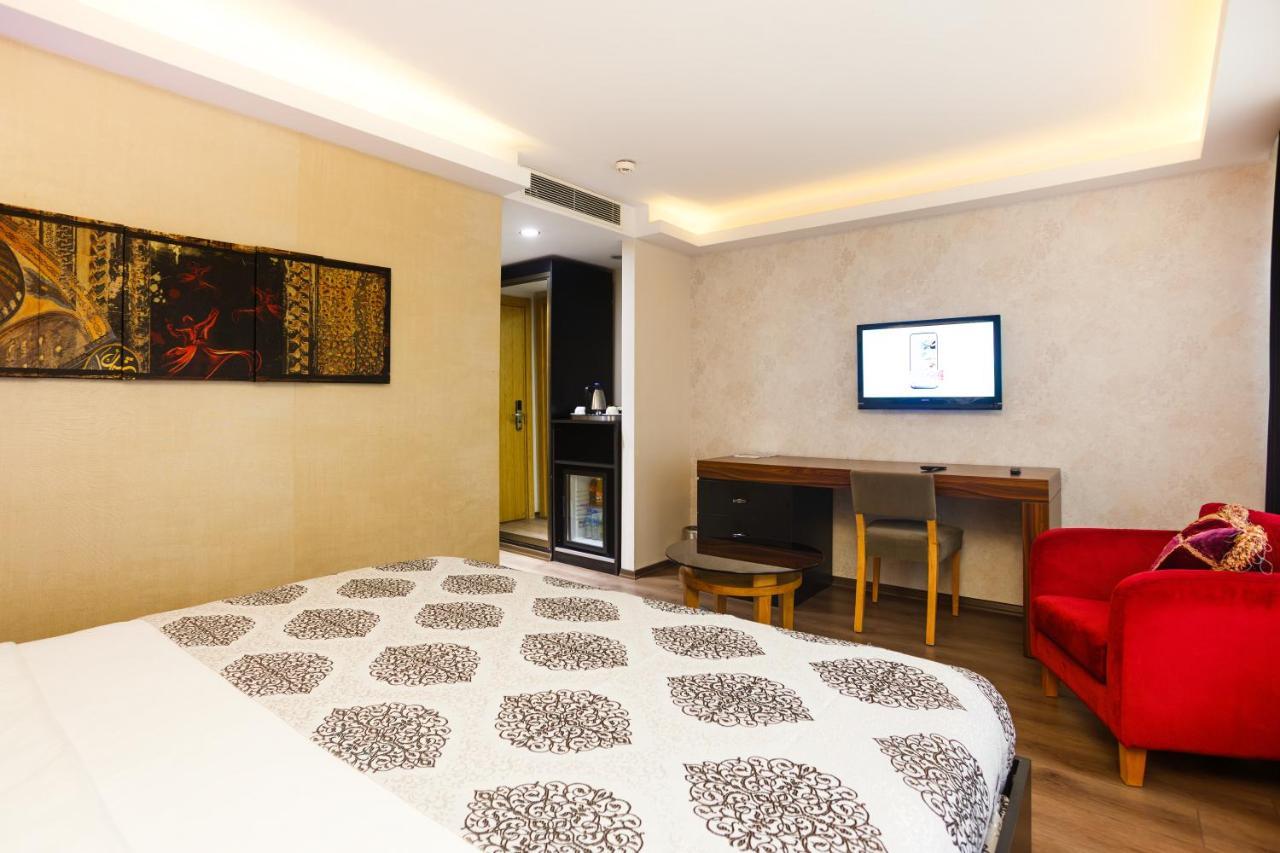 P Galata Hotel - Special Category Istanbul Eksteriør bilde