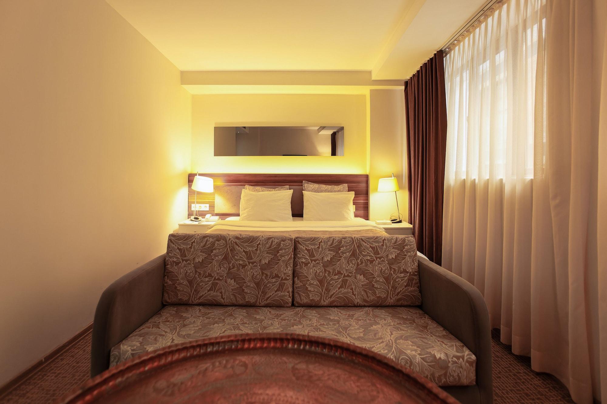 P Galata Hotel - Special Category Istanbul Eksteriør bilde